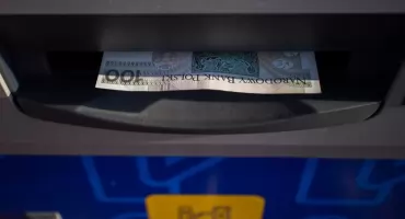 W Wesołej nie brakuje bankomatów i wpłatomatów [ADRESY]